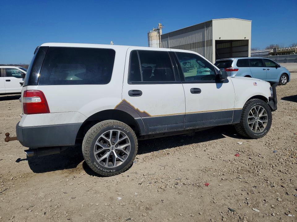 41796326 :رقم المزاد ، 1FMJU1GT1GEF39234 vin ، 2016 Ford Expedition مزاد بيع