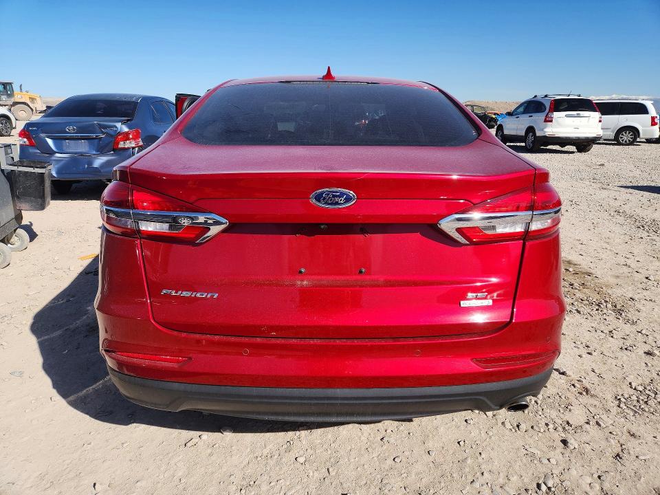 45516436 :رقم المزاد ، 3FA6P0HD6LR189664 vin ، 2020 Ford Fusion مزاد بيع