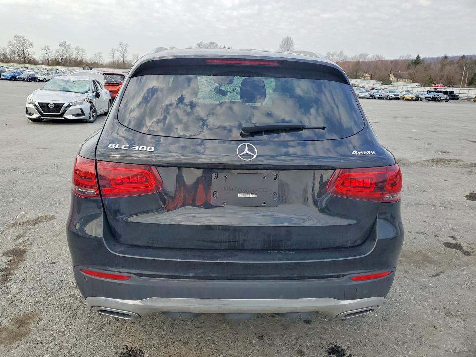47740016 :رقم المزاد ، W1N0G8EB2NV348812 vin ، 2022 Mercedes-benz Glc مزاد بيع