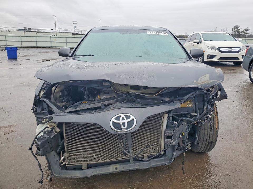 79478995 :رقم المزاد ، 4T1BF3EKXBU632420 vin ، 2011 Toyota Camry مزاد بيع