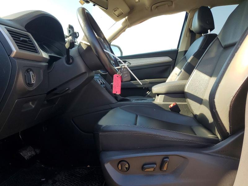 45522506 :رقم المزاد ، 1V2CR2CA4JC561349 vin ، 2018 Volkswagen Atlas مزاد بيع