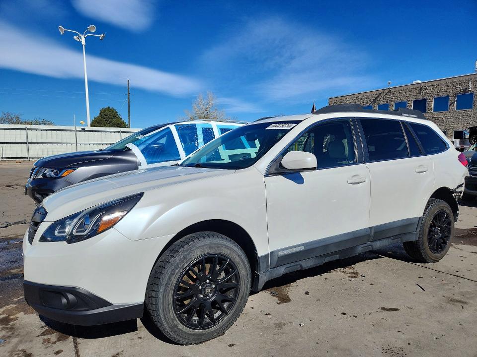 46023816 :رقم المزاد ، 4S4BRBKC1C3283640 vin ، 2012 Subaru Outback مزاد بيع