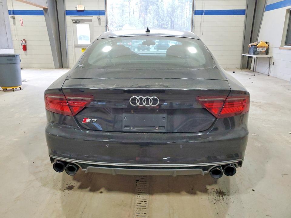 Продажа на аукционе авто 2017 Audi S7, vin: WAU2FAFC9HN004302, номер лота: 45913416