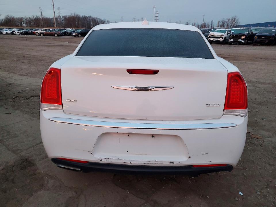 Продажа на аукционе авто 2015 Chrysler 300, vin: 2C3CCARG6FH860231, номер лота: 46473866