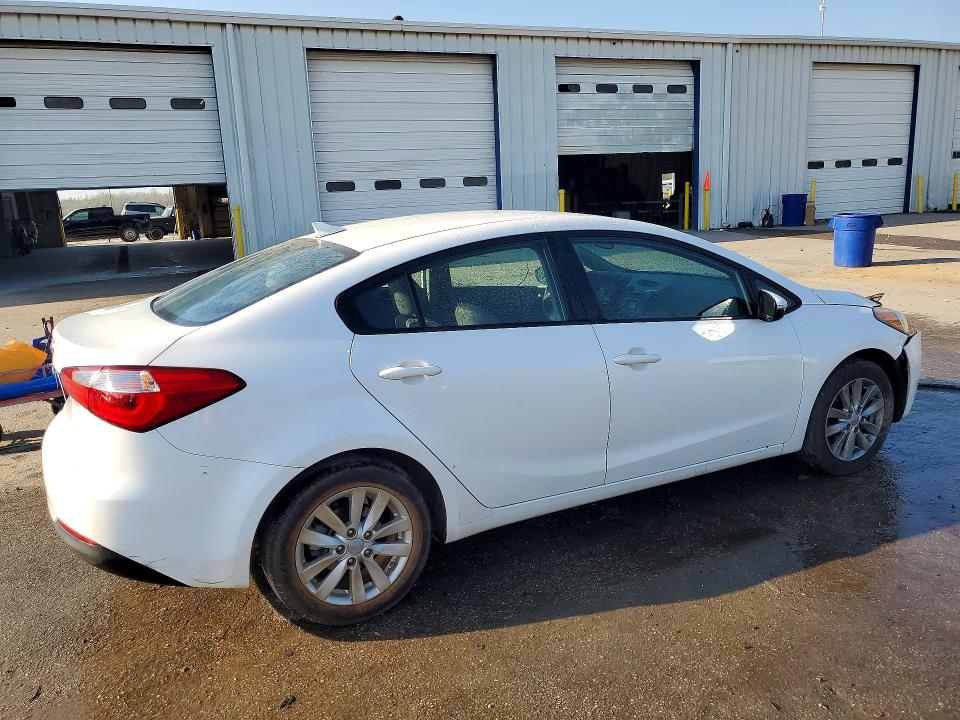 2014 Kia Forte მანქანა იყიდება აუქციონზე, vin: KNAFX4A63E5250873, აუქციონის ნომერი: 47705306