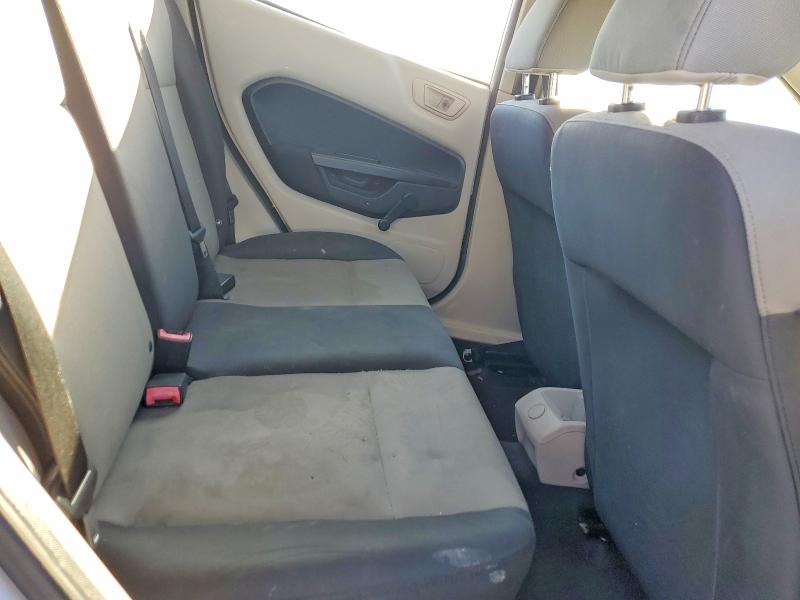 45628826 :رقم المزاد ، 3FADP4AJXCM187380 vin ، 2012 Ford Fiesta مزاد بيع