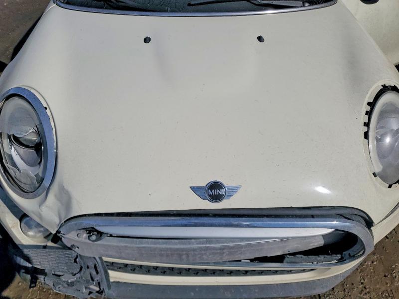 79481625 :رقم المزاد ، WMWXM5C58F3A58078 vin ، 2015 Mini Cooper مزاد بيع