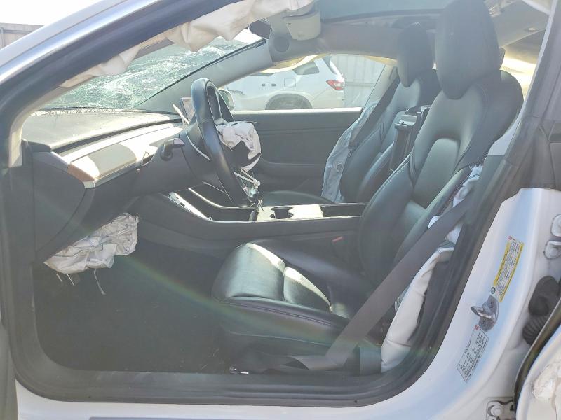 Продажа на аукционе авто 2018 Tesla Model 3, vin: 5YJ3E1EB8JF185884, номер лота: 46848876