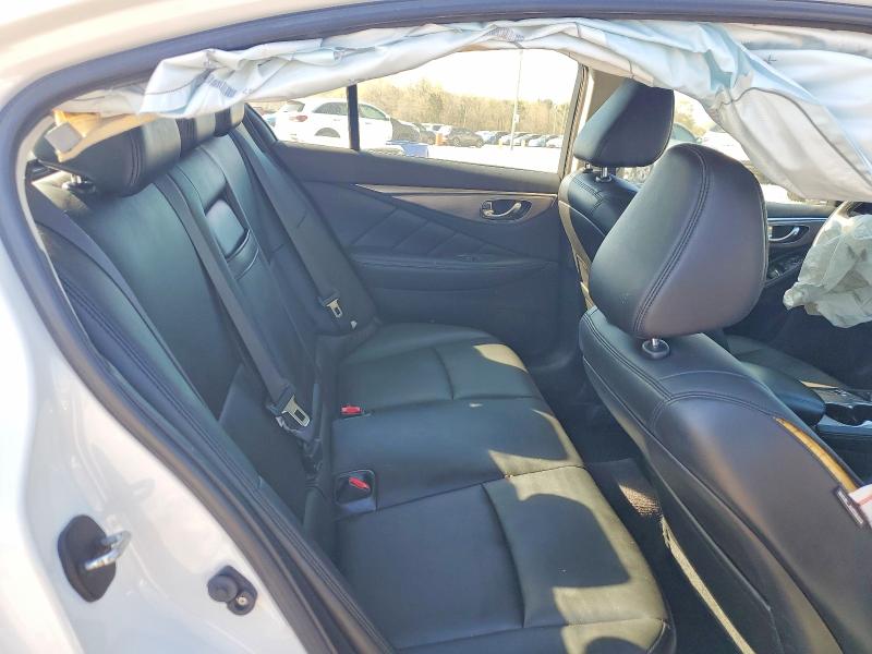 Продажа на аукционе авто 2015 Infiniti Q50, vin: JN1BV7AR3FM421179, номер лота: 46485746