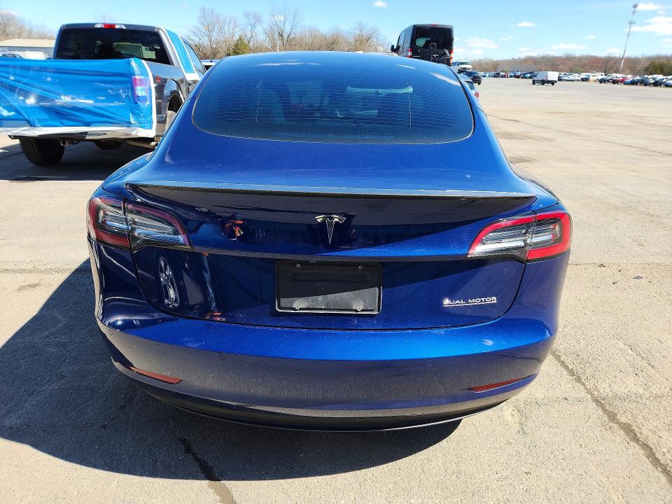 Продажа на аукционе авто 2022 Tesla Model 3, vin: 5YJ3E1EC1NF268636, номер лота: 42038016