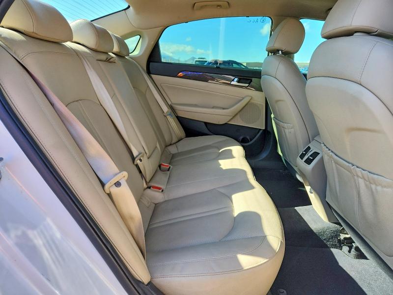 2018 Hyundai Sonata Hybrid მანქანა იყიდება აუქციონზე, vin: KMHE34L30JA083477, აუქციონის ნომერი: 79408675
