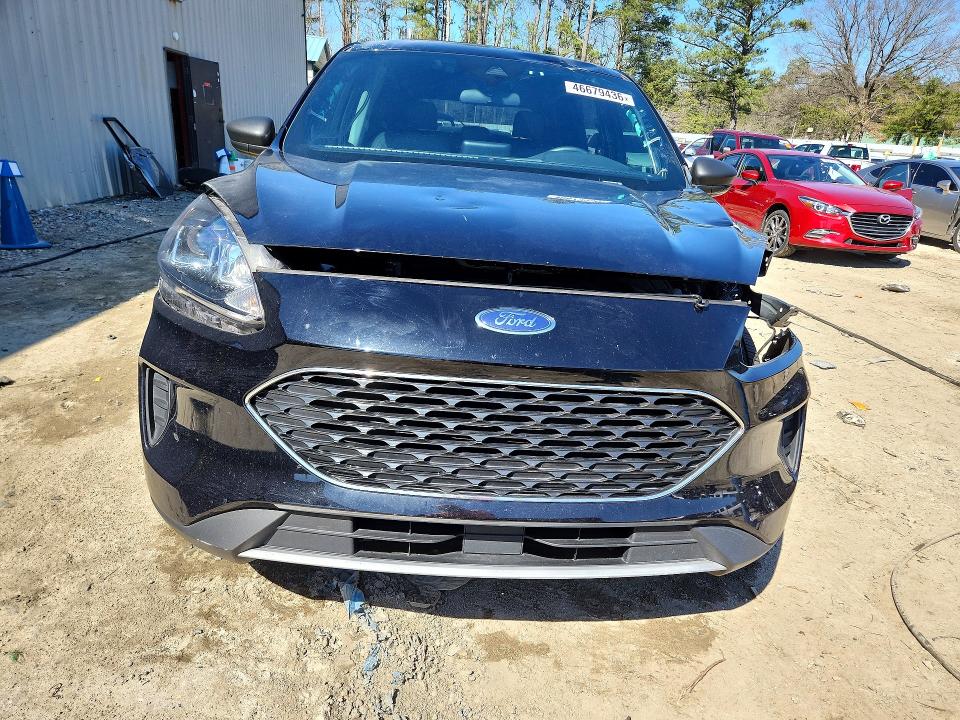 2022 Ford Escape მანქანა იყიდება აუქციონზე, vin: 1FMCU0G65NUB48636, აუქციონის ნომერი: 46679436