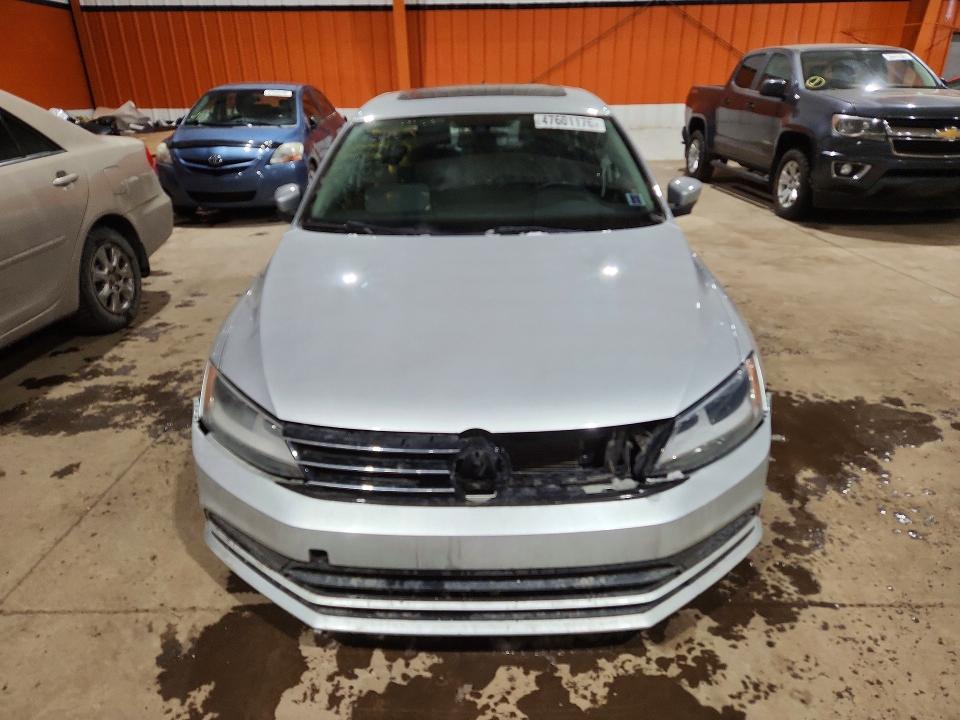47601176 :رقم المزاد ، 3VWD67AJXGM311357 vin ، 2016 Volkswagen Jetta مزاد بيع