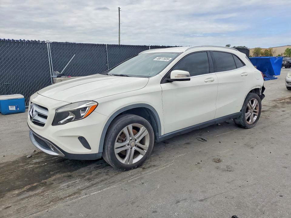 Aukcja sprzedaży 2015 Mercedes-benz Gla, vin: WDCTG4GB7FJ181960, numer aukcji: 46611926