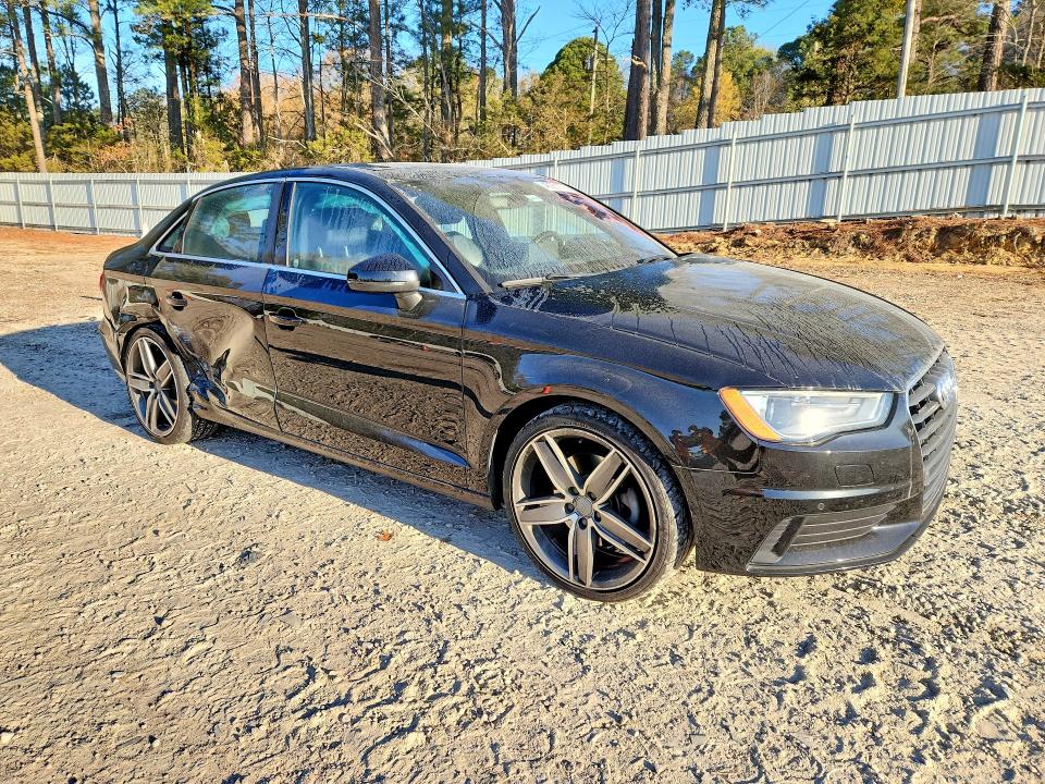 Продаж на аукціоні авто 2016 Audi A3, vin: WAUE8GFF7G1022615, номер лоту: 46901776