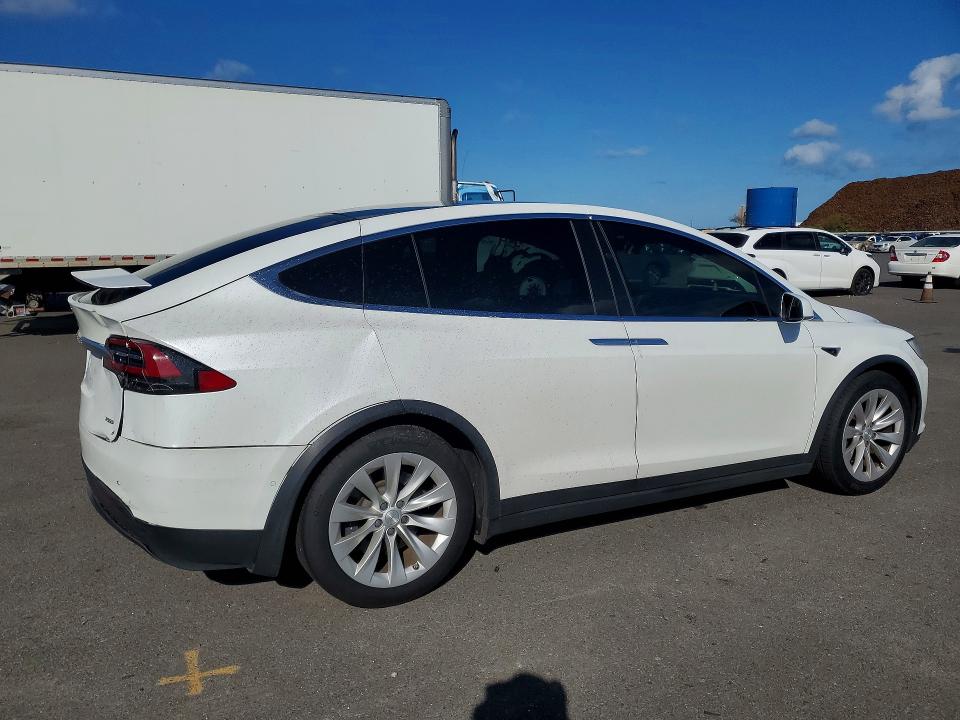Aukcja sprzedaży 2017 Tesla Model X, vin: 5YJXCAE26HF057192, numer aukcji: 79516835