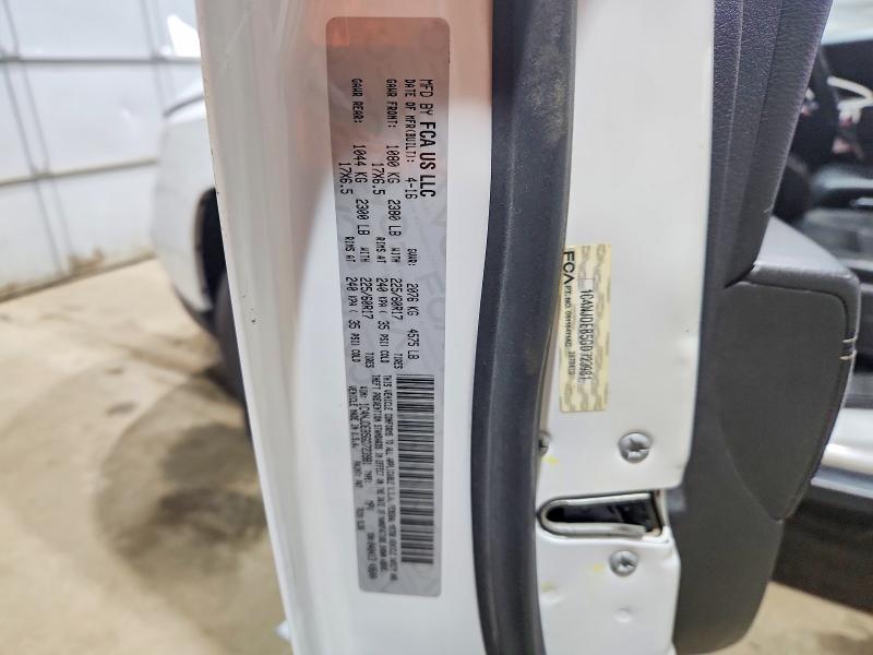 47050496 :رقم المزاد ، 1C4NJDEB5GD723981 vin ، 2016 Jeep Compass مزاد بيع