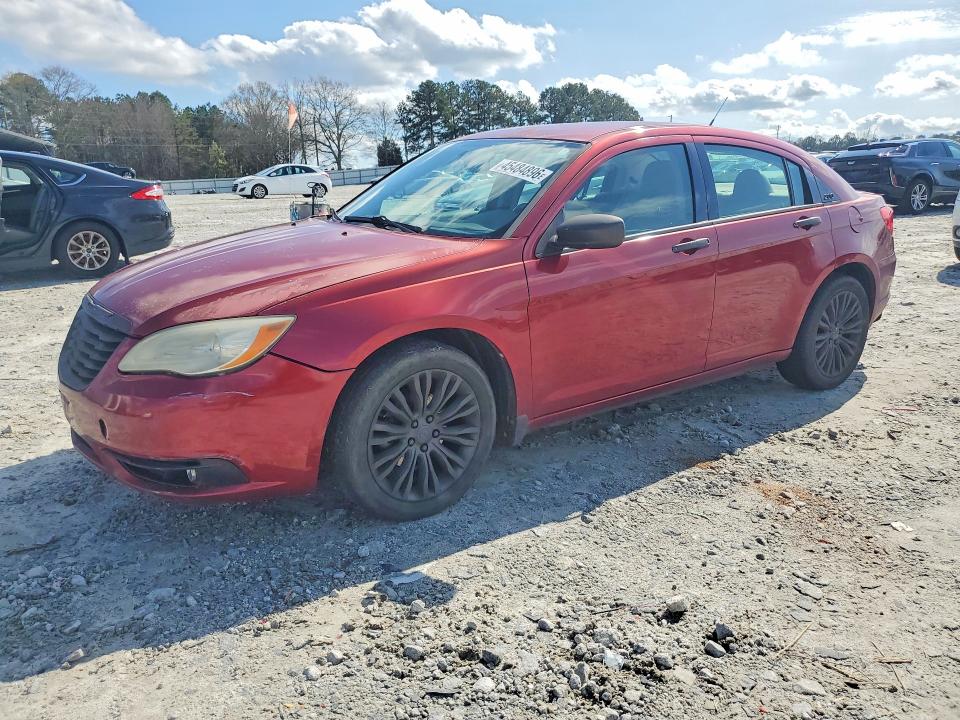 45484896 :رقم المزاد ، 1C3BC2FB5BN531239 vin ، 2011 Chrysler 200 مزاد بيع