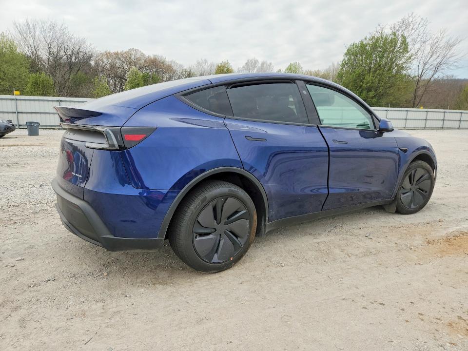 46652506 :رقم المزاد ، 7SAYGDEE6TF566831 vin ، 2026 Tesla Model Y مزاد بيع