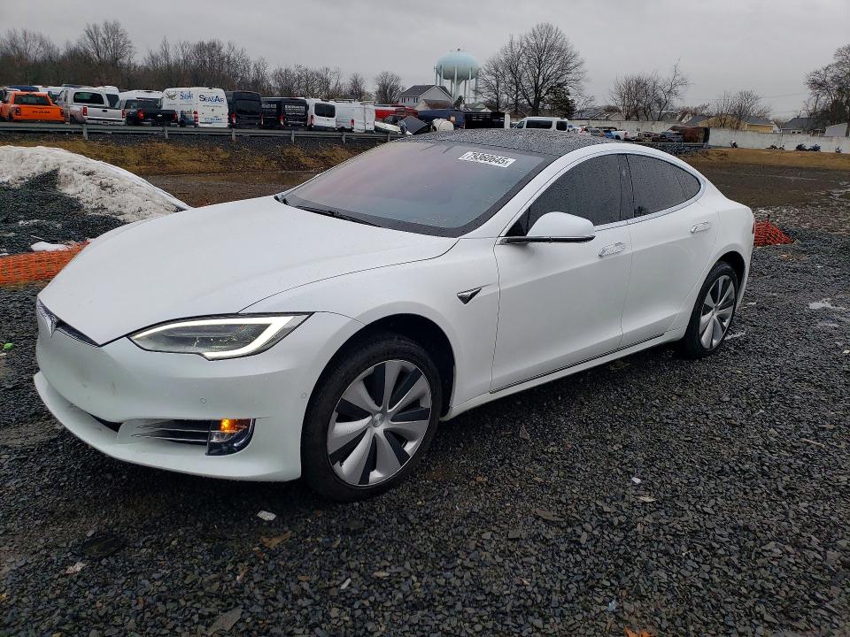 Продажа на аукционе авто 2021 Tesla Model S, vin: 5YJSA1E2XMF426288, номер лота: 79360645