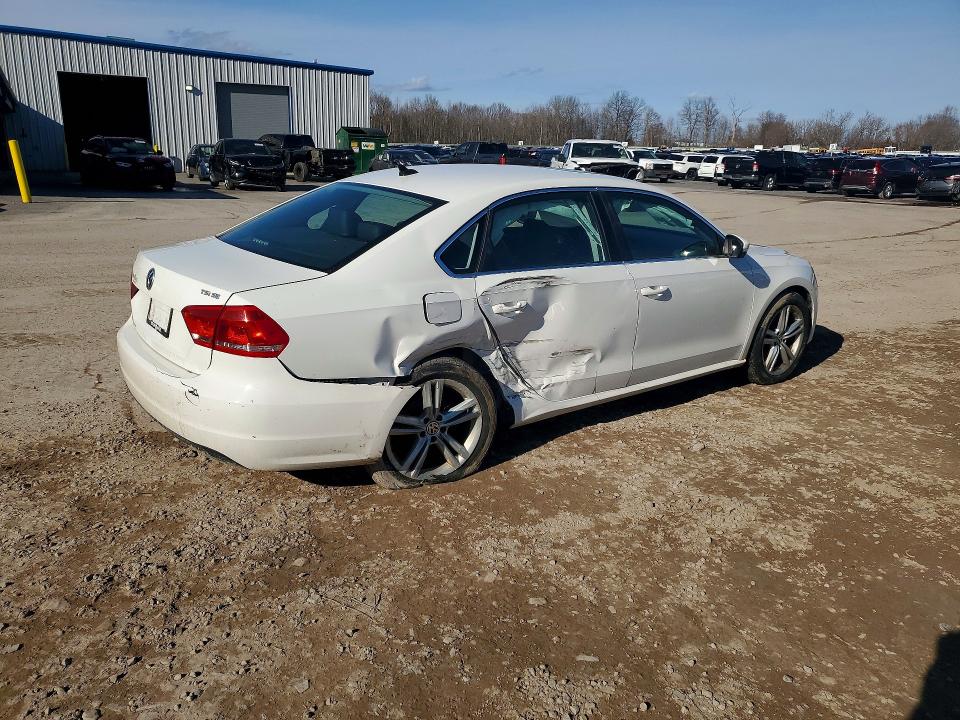 Продаж на аукціоні авто 2014 Volkswagen Passat, vin: 1VWBT7A31EC070756, номер лоту: 47211786