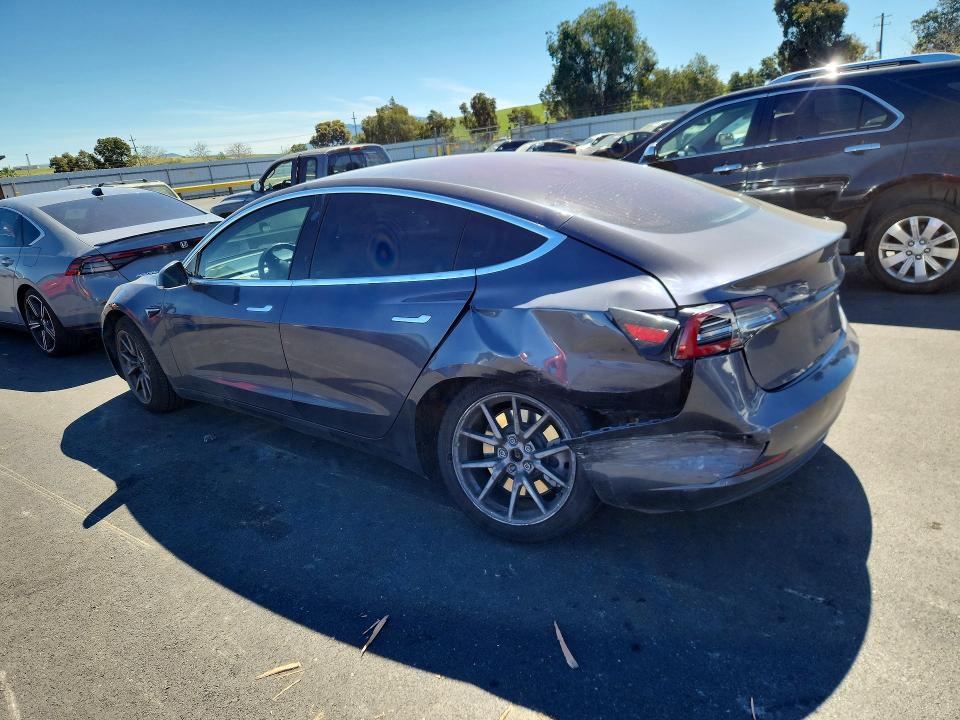 Продаж на аукціоні авто 2018 Tesla Model 3, vin: 5YJ3E1EB0JF128658, номер лоту: 46168466