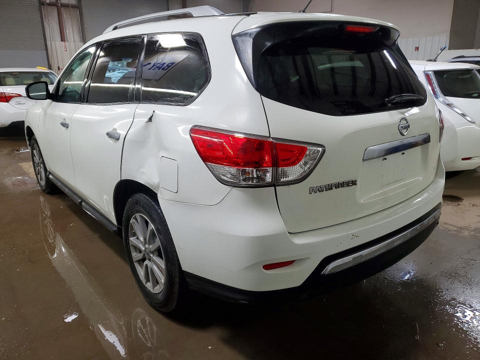 47392256 :رقم المزاد ، 5N1AR2MM0GC632648 vin ، 2016 Nissan Pathfinder مزاد بيع