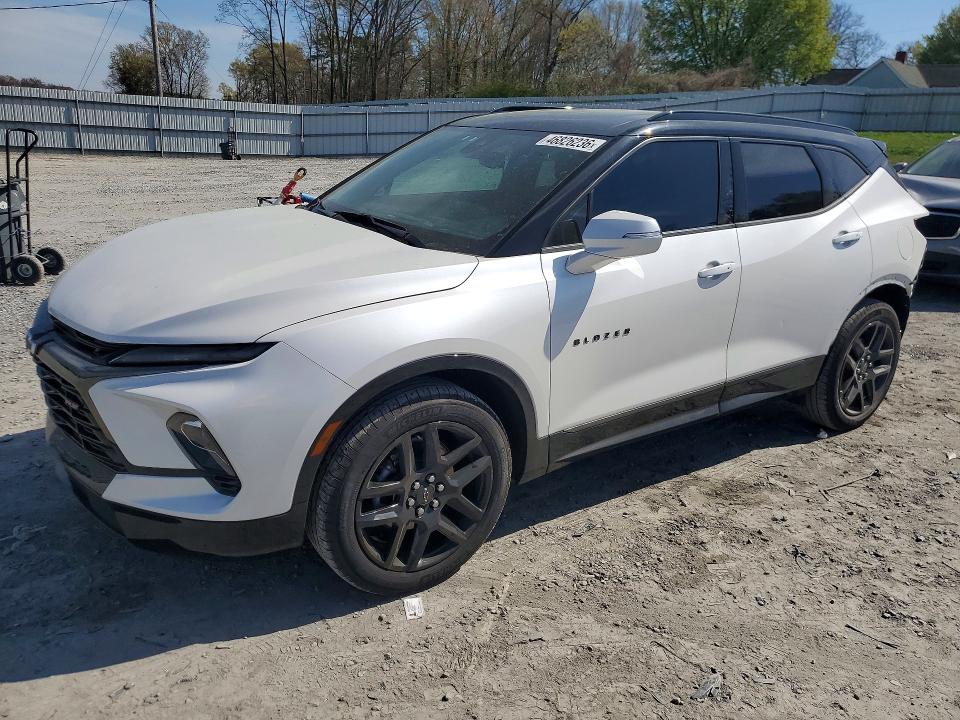 46826236 :رقم المزاد ، 3GNKBERS8SS163082 vin ، 2025 Chevrolet Blazer مزاد بيع
