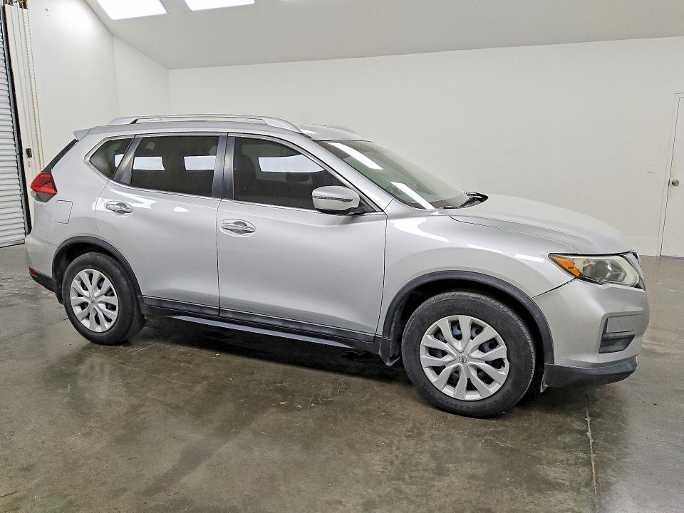 Aukcja sprzedaży 2017 Nissan Rogue, vin: 5N1AT2MN0HC736925, numer aukcji: 47324906