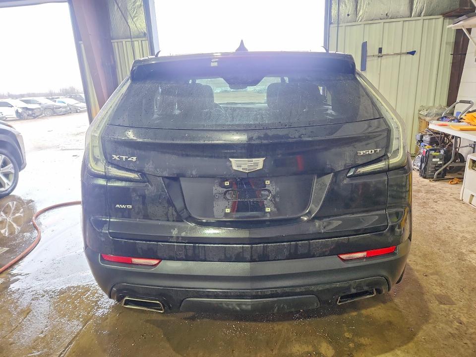 79916895 :رقم المزاد ، 1GYFZFR4XNF126194 vin ، 2022 Cadillac Xt4 مزاد بيع