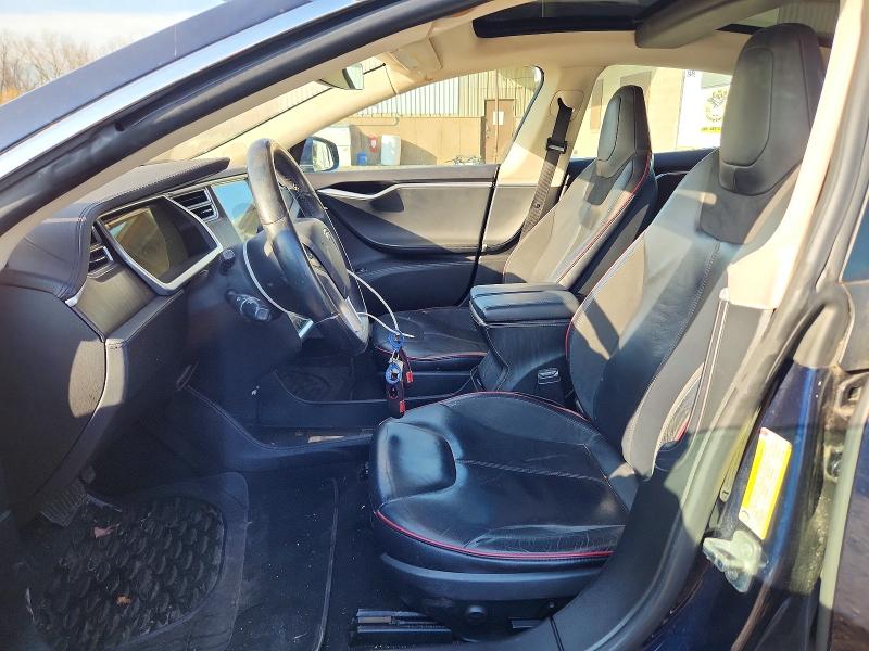 45665926 :رقم المزاد ، 5YJSA1CN4DFP26468 vin ، 2013 Tesla Model S مزاد بيع