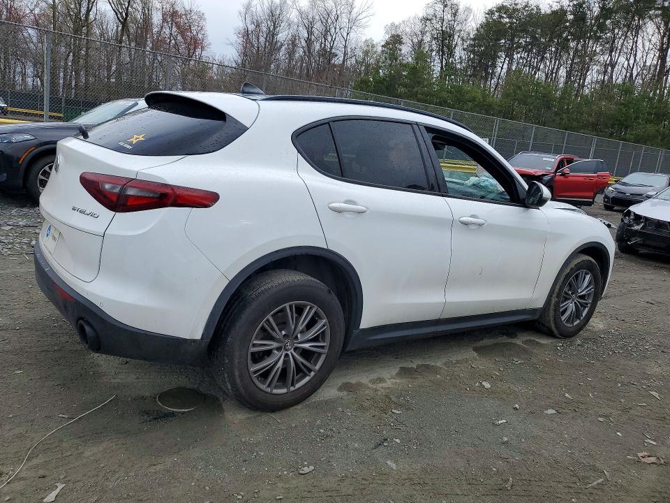 47743476 :رقم المزاد ، ZASPAKAN5P7D58169 vin ، 2023 Alfa Romeo Stelvio مزاد بيع