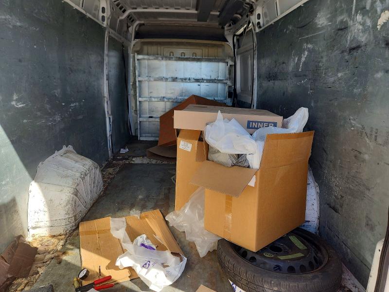 46740706 :رقم المزاد ، 3C6URVJG2HE516399 vin ، 2017 Ram Promaster 3500 مزاد بيع