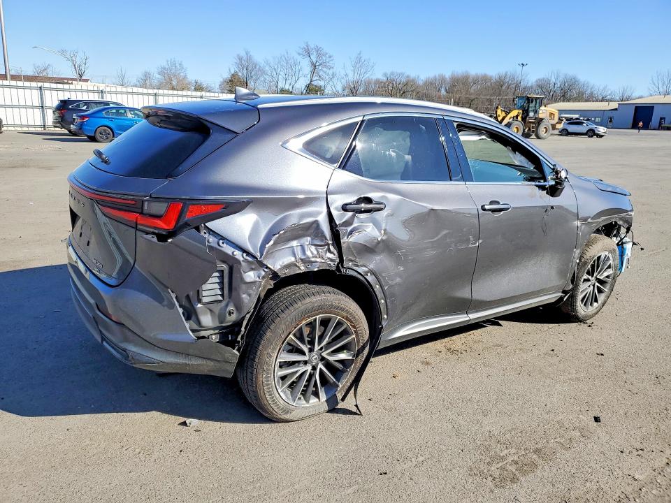 47344966 :رقم المزاد ، 2T2GGCEZ6PC027105 vin ، 2023 Lexus Nx 350 مزاد بيع