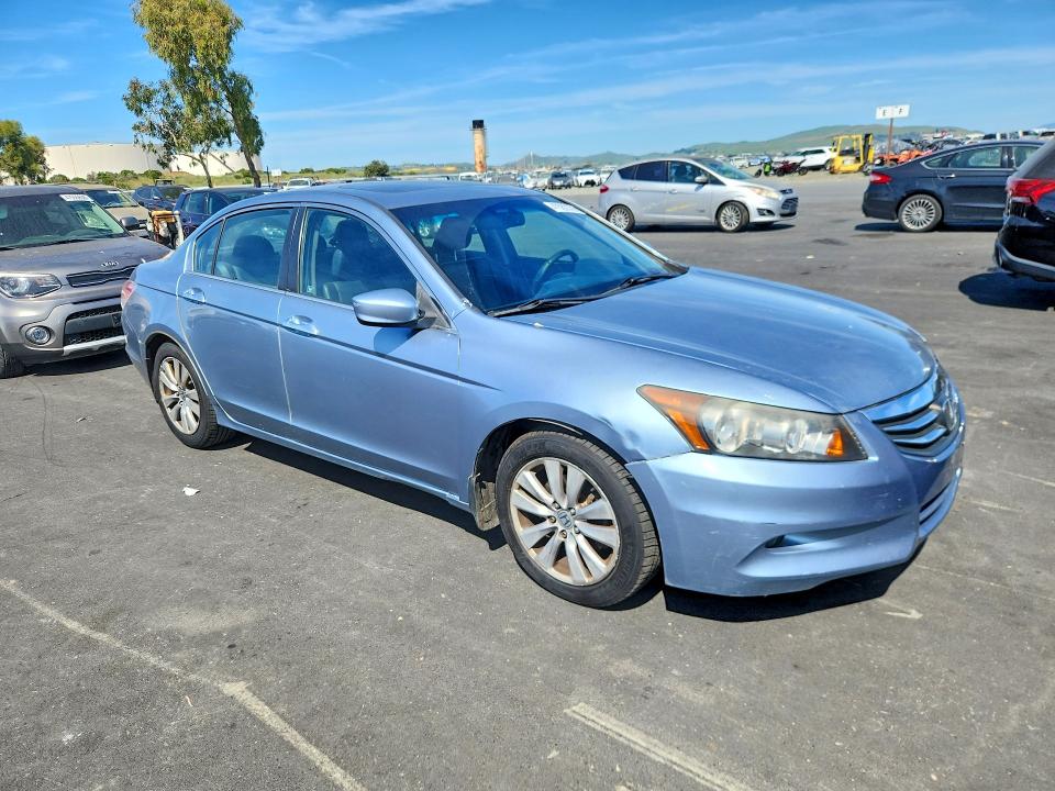 2012 Honda Accord მანქანა იყიდება აუქციონზე, vin: 1HGCP3F85CA006464, აუქციონის ნომერი: 47582376