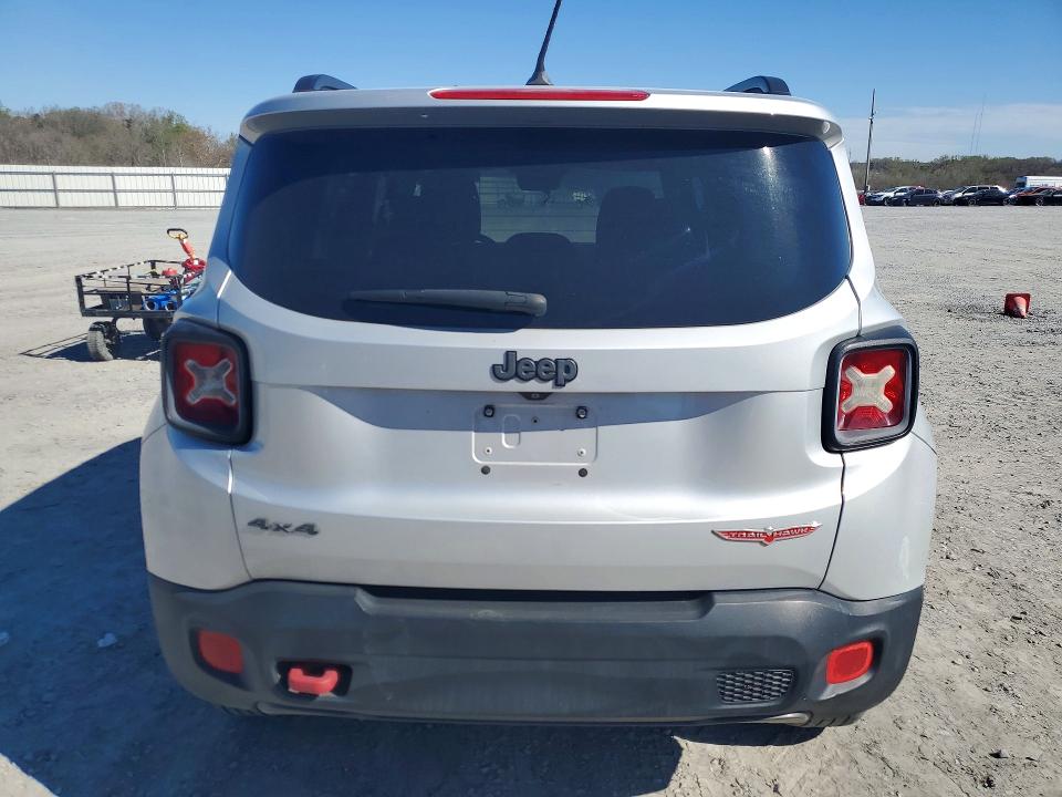 Продаж на аукціоні авто 2015 Jeep Renegade, vin: ZACCJBCT5FPB33738, номер лоту: 41943676