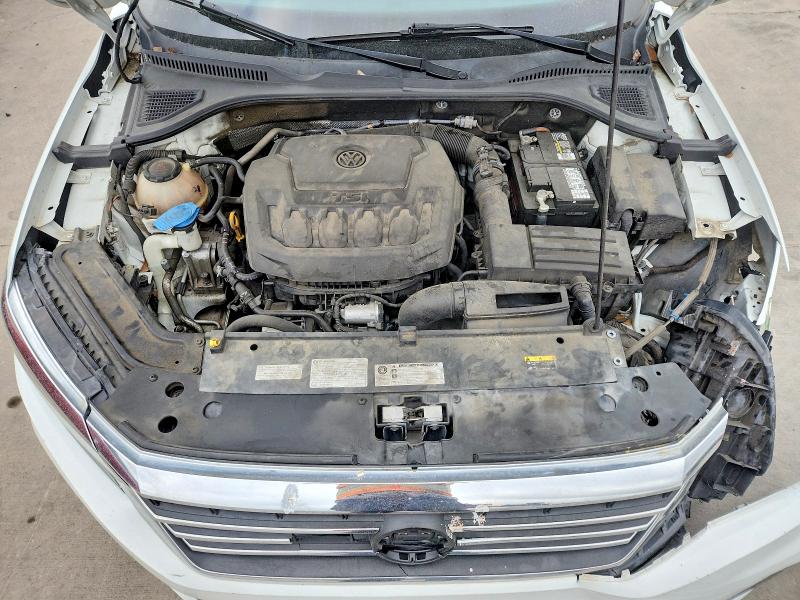 2020 Volkswagen Passat მანქანა იყიდება აუქციონზე, vin: 1VWSA7A30LC019784, აუქციონის ნომერი: 47811286