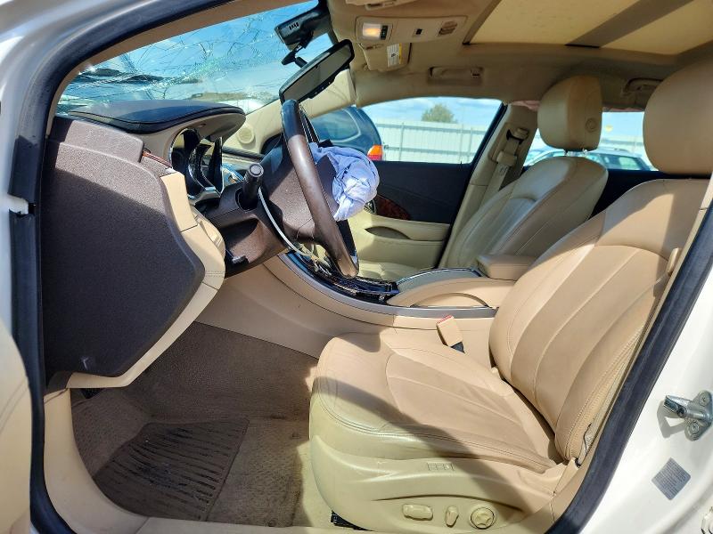 47767336 :رقم المزاد ، 1G4GE5E38CF277931 vin ، 2012 Buick Lacrosse مزاد بيع