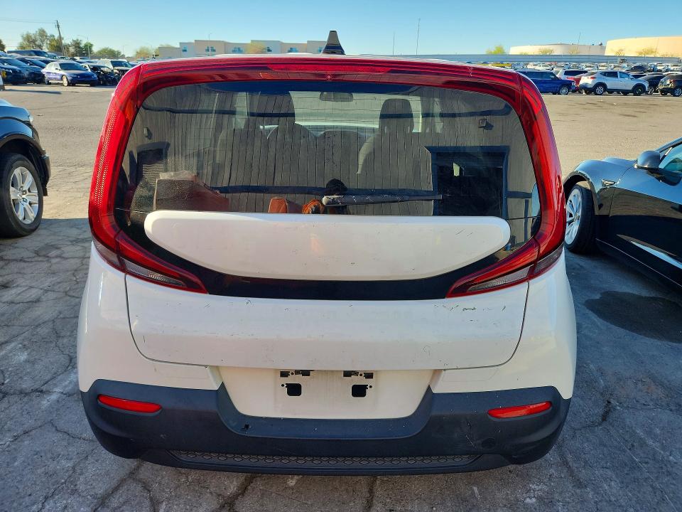 Продажа на аукционе авто 2022 Kia Soul, vin: KNDJ23AU4N7157658, номер лота: 45808916