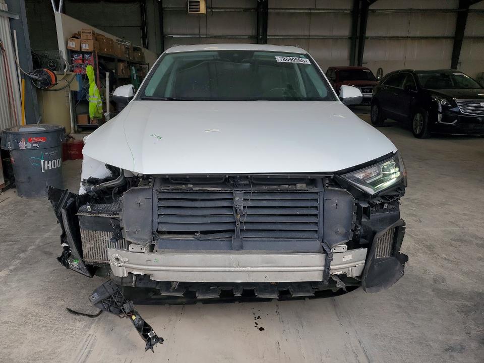 2021 Audi Q7 მანქანა იყიდება აუქციონზე, vin: WA1LXAF77MD021049, აუქციონის ნომერი: 78690565
