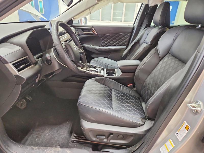 2023 Mitsubishi Outlander მანქანა იყიდება აუქციონზე, vin: JA4J3VA82PZ020313, აუქციონის ნომერი: 46685306