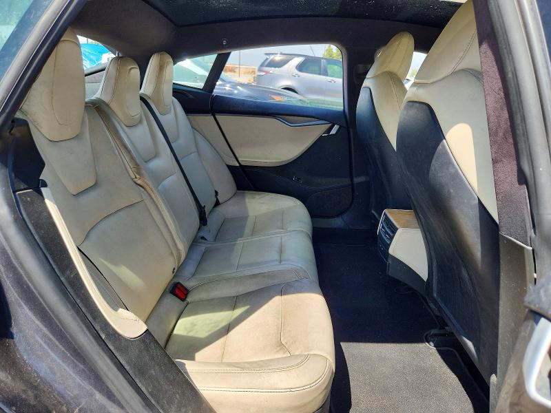 47608396 :رقم المزاد ، 5YJSA1E23LF413896 vin ، 2020 Tesla Model S مزاد بيع