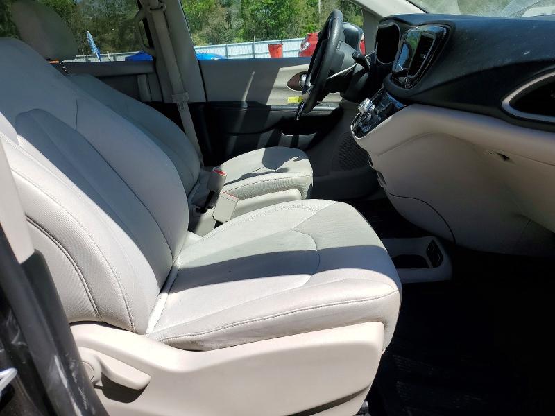 47082046 :رقم المزاد ، 2C4RC1DG1HR529289 vin ، 2017 Chrysler Pacifica مزاد بيع