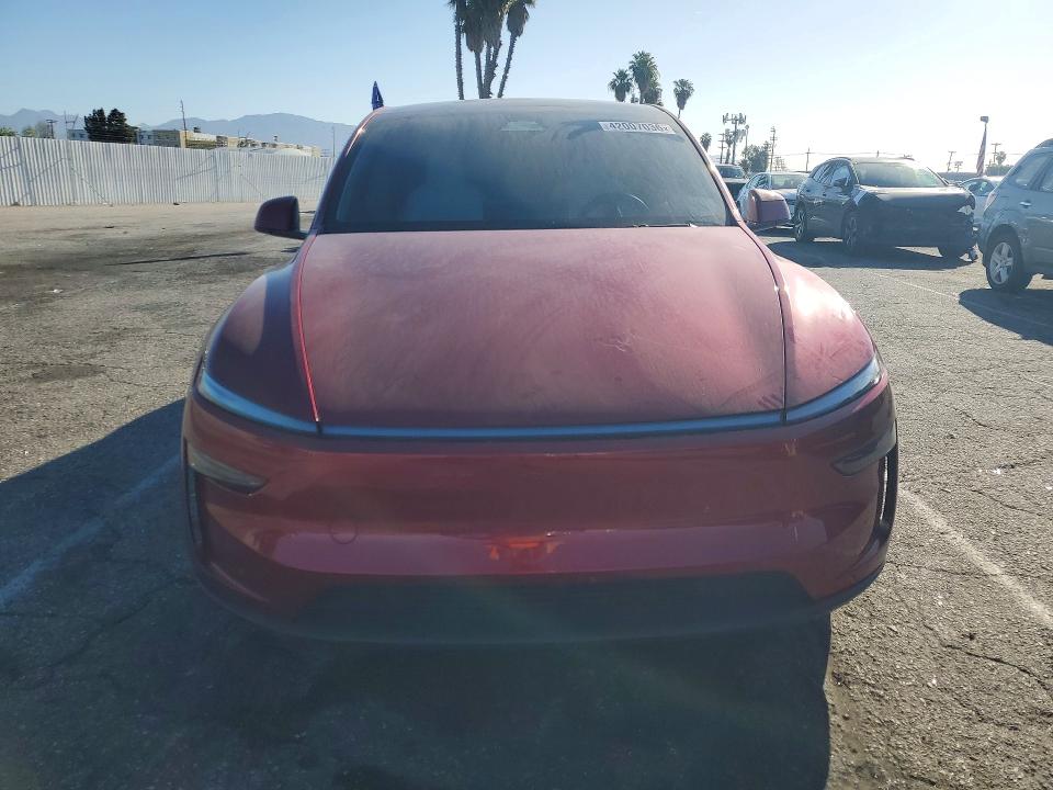 42007036 :رقم المزاد ، 7SAYGDEE0TF327775 vin ، 2026 Tesla Model Y مزاد بيع