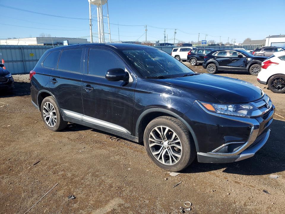 Продаж на аукціоні авто 2017 Mitsubishi Outlander, vin: JA4AD3A39HZ070830, номер лоту: 47582026