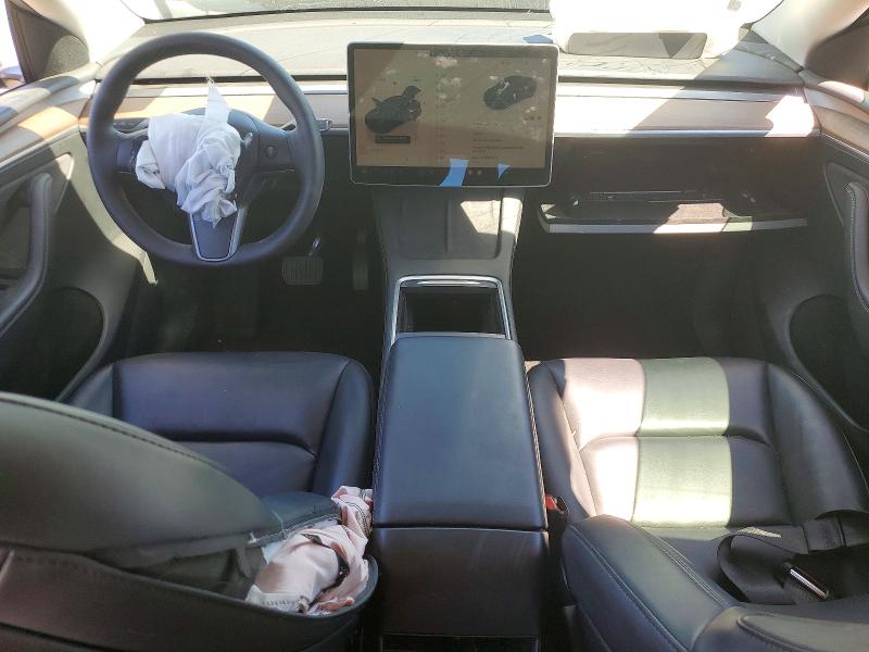 42009016 :رقم المزاد ، 7SAYGDED9RF200085 vin ، 2024 Tesla Model Y مزاد بيع