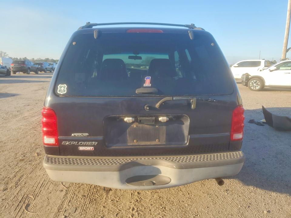 Продажа на аукционе авто 2001 Ford Explorer, vin: 1FMCU70E31UA97318, номер лота: 79283955