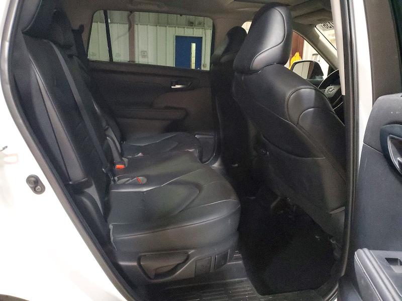 Aukcja sprzedaży 2022 Toyota Highlander, vin: 5TDGZRBH1NS578849, numer aukcji: 47439136