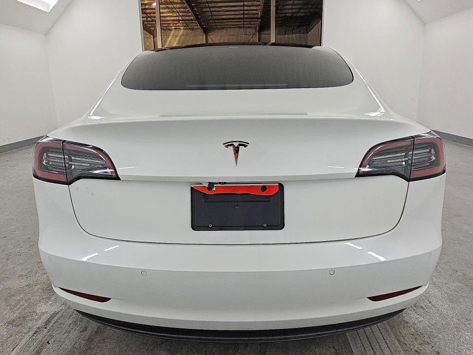 78690955 :رقم المزاد ، 5YJ3E1EA3KF328328 vin ، 2019 Tesla Model 3 مزاد بيع