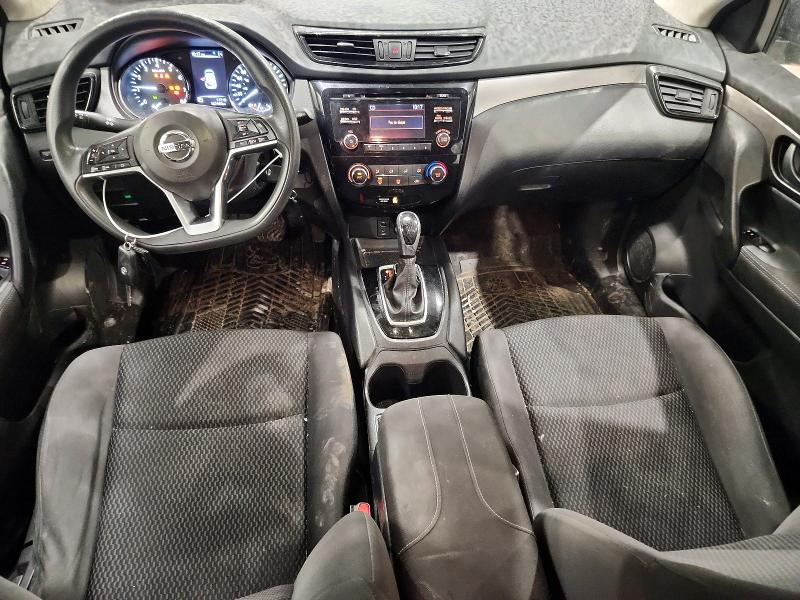 45513396 :رقم المزاد ، JN1BJ1CP8HW015605 vin ، 2017 Nissan Rogue Sport مزاد بيع